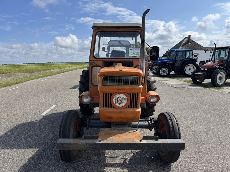 Fiat 400 - Tractor agricol: Foto 2 Fiat 400 - Tractor agricol: Foto 2