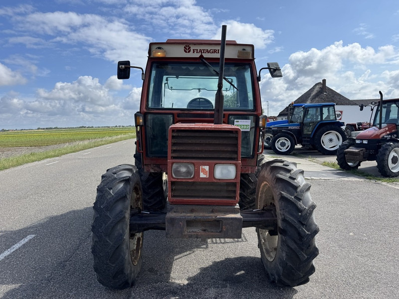 Fiat 70-90DT - Tractor agricol: Foto 2 Fiat 70-90DT - Tractor agricol: Foto 2