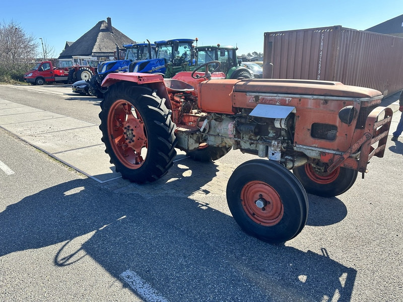 Zetor 4511 - Tractor agricol: Foto 3 Zetor 4511 - Tractor agricol: Foto 3