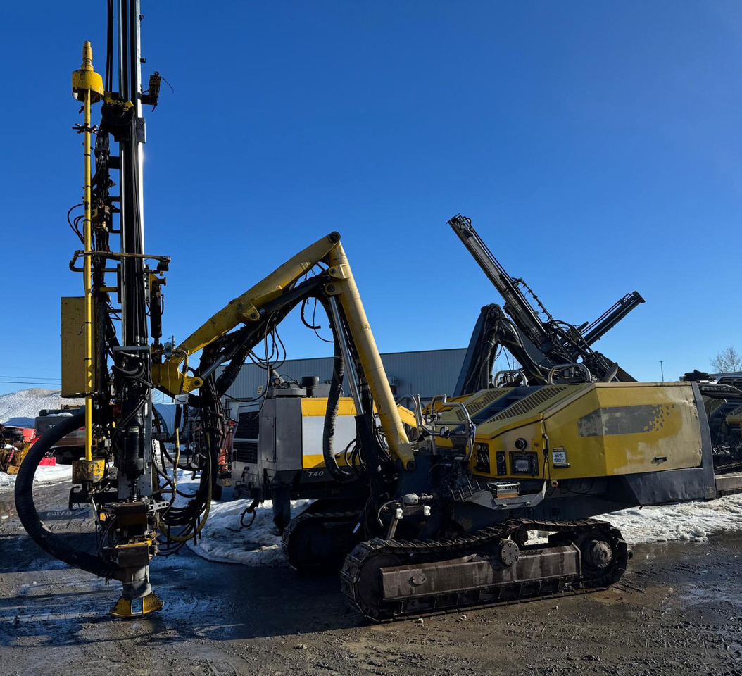 Atlas Copco D7 - Maşină de foraj: Foto 1 Atlas Copco D7 - Maşină de foraj: Foto 1