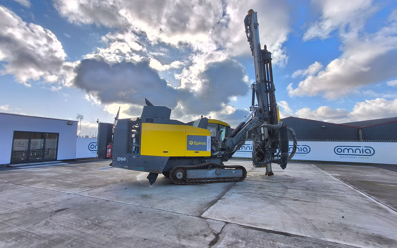 Atlas Copco (Epiroc) FlexiROC D50-10SF - Maşină de foraj: Foto 5 Atlas Copco (Epiroc) FlexiROC D50-10SF - Maşină de foraj: Foto 5