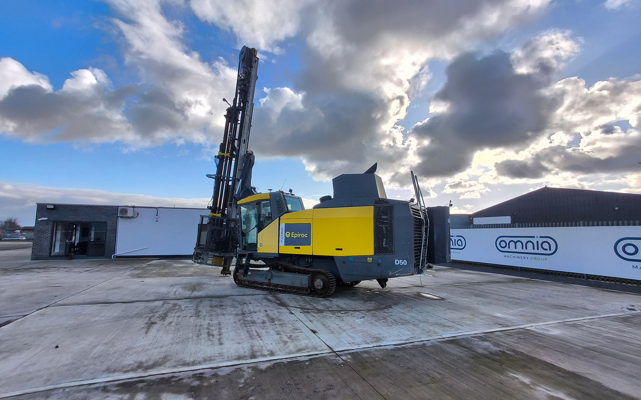 Atlas Copco (Epiroc) FlexiROC D50-10SF - Maşină de foraj: Foto 4 Atlas Copco (Epiroc) FlexiROC D50-10SF - Maşină de foraj: Foto 4