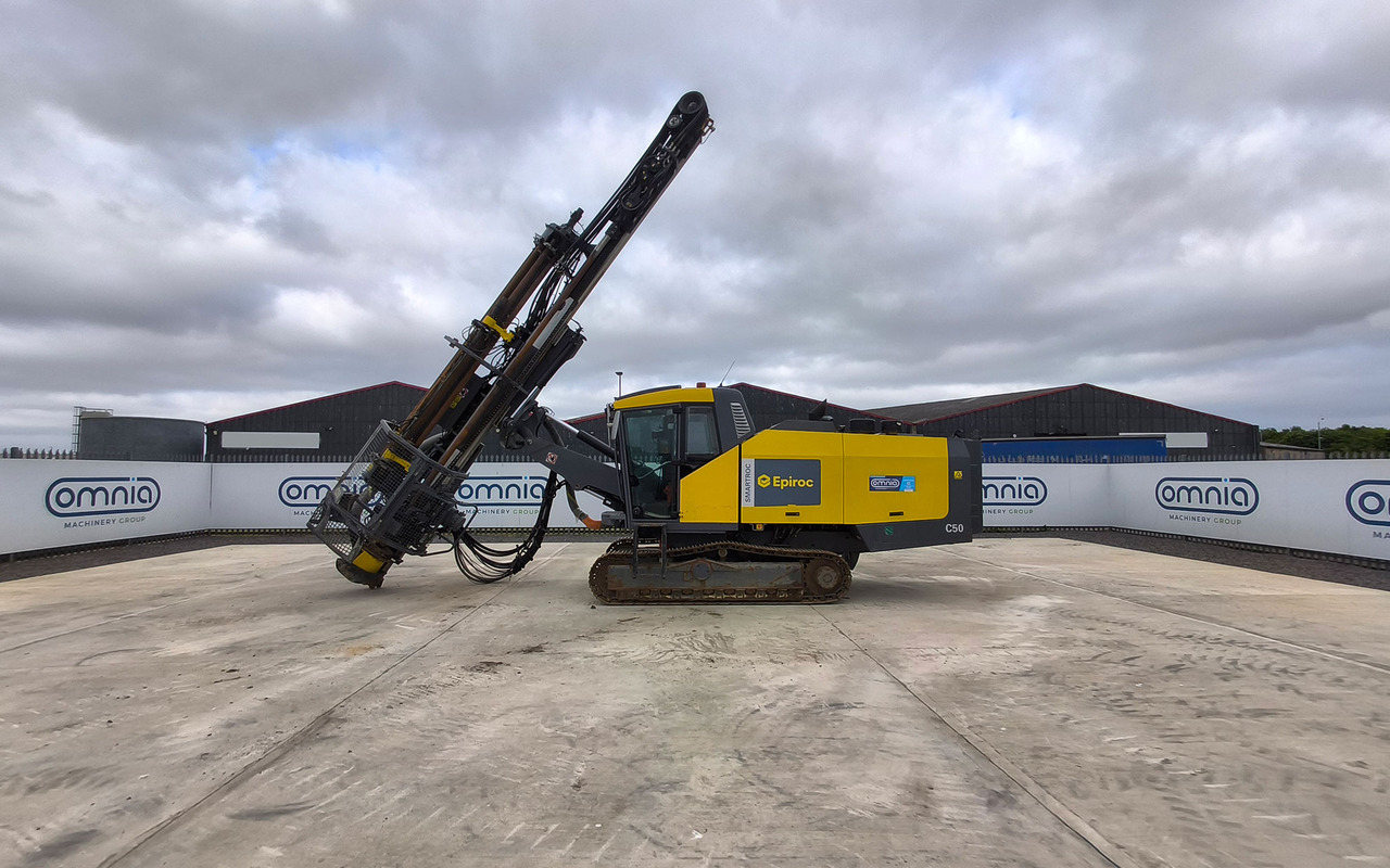 Atlas Copco (Epiroc) SmartROC C50-10SF - Maşină de foraj: Foto 1 Atlas Copco (Epiroc) SmartROC C50-10SF - Maşină de foraj: Foto 1