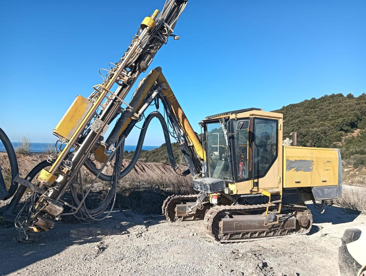 Atlas Copco ROC D7-11 - Maşină de foraj: Foto 2 Atlas Copco ROC D7-11 - Maşină de foraj: Foto 2