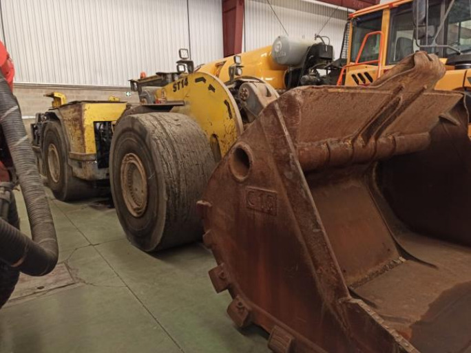 Atlas Copco ST14 - Utilaje miniere: Foto 2 Atlas Copco ST14 - Utilaje miniere: Foto 2