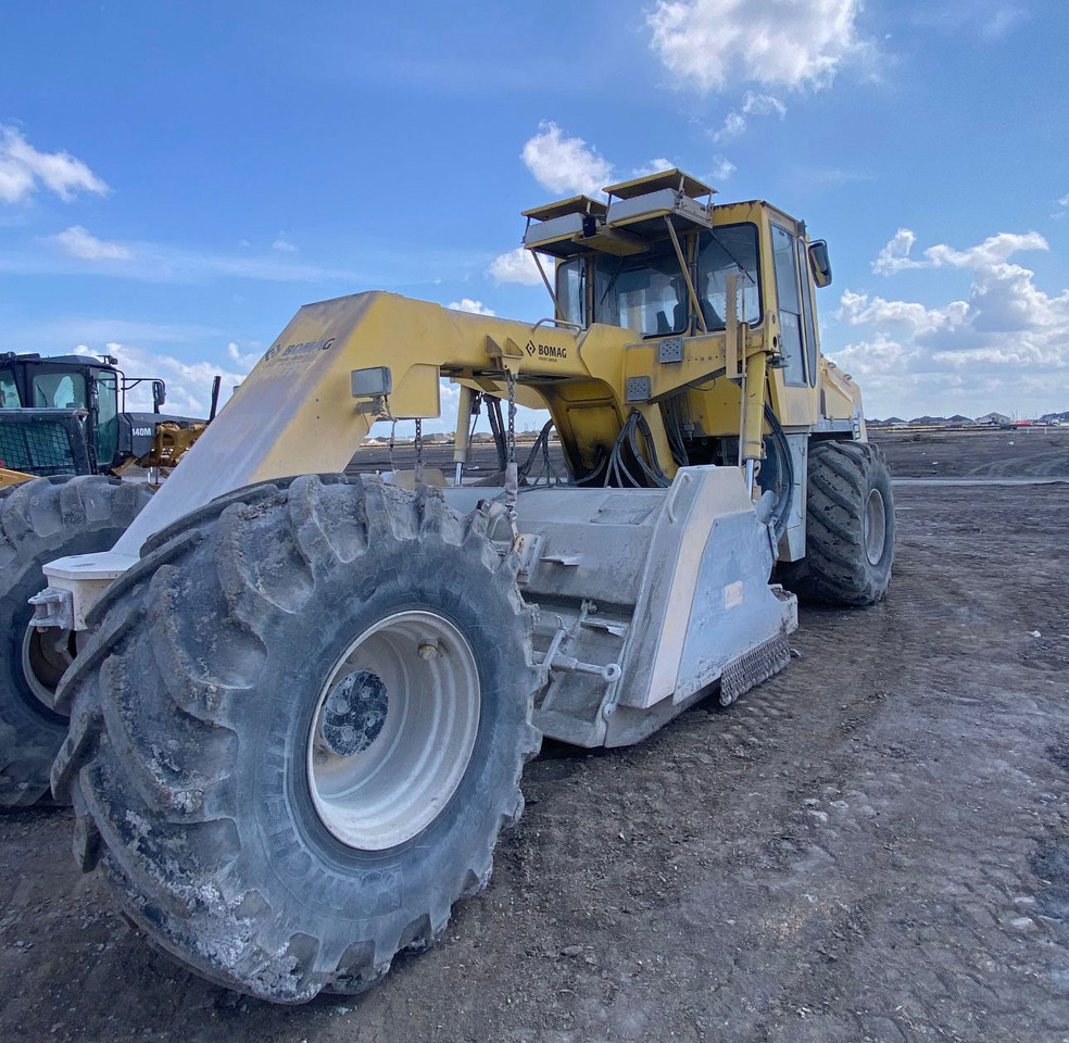 Bomag MPH 122-2 - Stabilizator de sol: Foto 2 Bomag MPH 122-2 - Stabilizator de sol: Foto 2