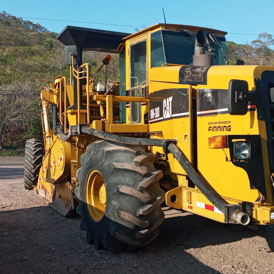 Caterpillar RM300 - Stabilizator de sol: Foto 2 Caterpillar RM300 - Stabilizator de sol: Foto 2