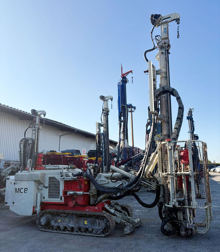 Comacchio MC8 - Sonetă: Foto 3 Comacchio MC8 - Sonetă: Foto 3