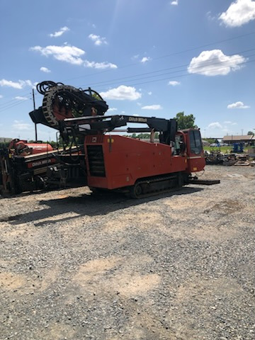 Ditch Witch JT100 Mach 1 - Masina de foraj orizontala: Foto 4 Ditch Witch JT100 Mach 1 - Masina de foraj orizontala: Foto 4