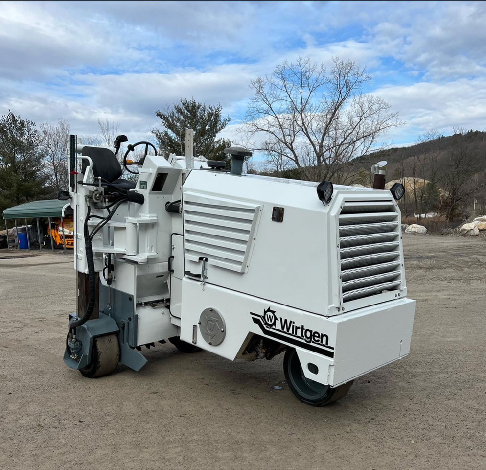 Ditch Witch W 500 - Utilaje pentru frezare: Foto 2 Ditch Witch W 500 - Utilaje pentru frezare: Foto 2
