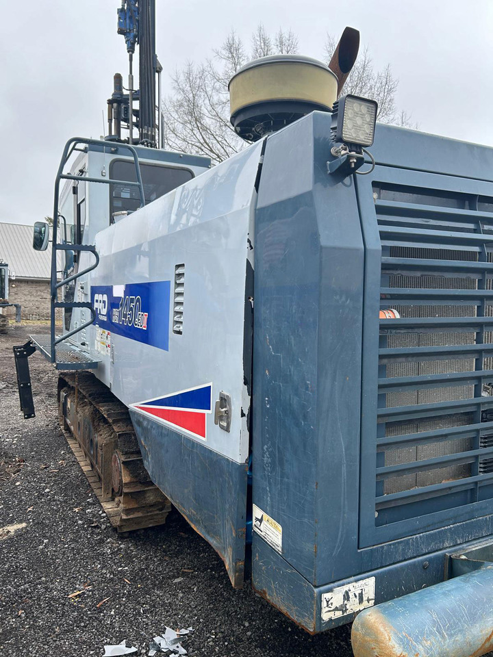 Furukawa HCR1450-EDII - Maşină de foraj: Foto 3 Furukawa HCR1450-EDII - Maşină de foraj: Foto 3