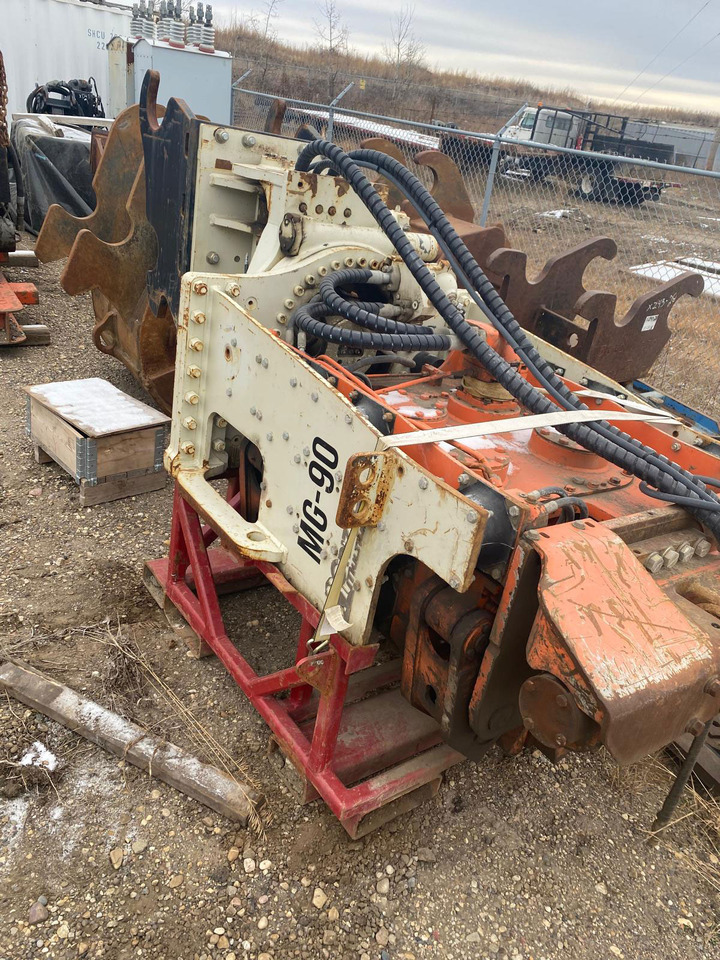Gilbert Grizzly MG-90 - Sonetă: Foto 1 Gilbert Grizzly MG-90 - Sonetă: Foto 1