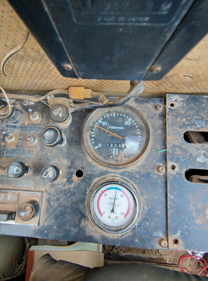 IHI CCH300T - Macara pe senile: Foto 5 IHI CCH300T - Macara pe senile: Foto 5