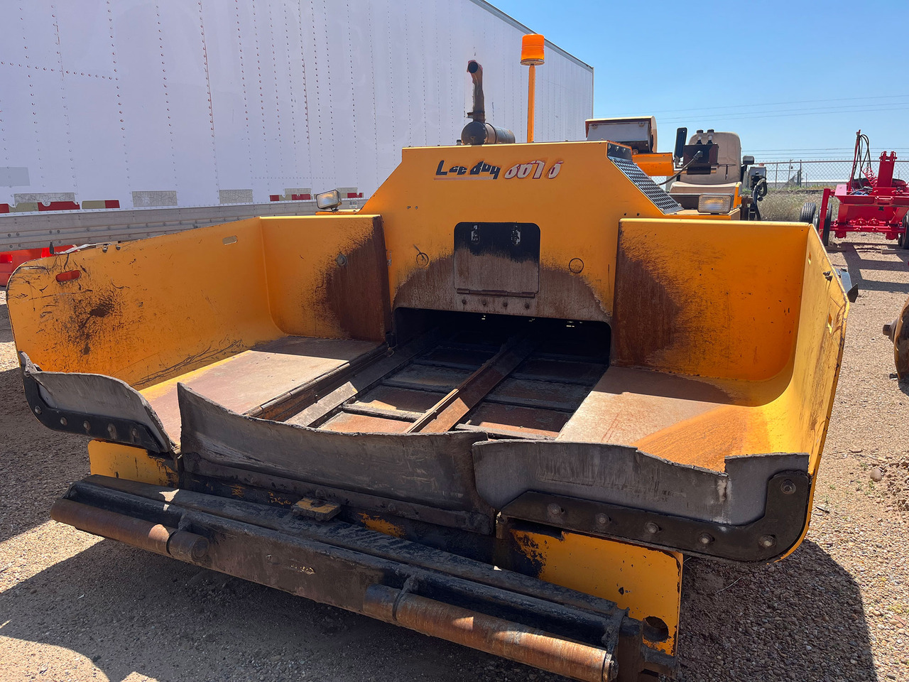 Leeboy 8616 - Finisor de asfalt: Foto 3 Leeboy 8616 - Finisor de asfalt: Foto 3