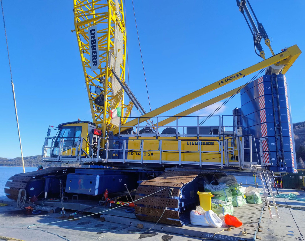 Liebherr LR 1400 SX - Macara pe senile: Foto 2 Liebherr LR 1400 SX - Macara pe senile: Foto 2