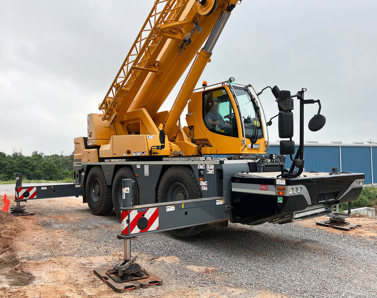 Liebherr LTC 1050-3.1 - Automacara: Foto 1 Liebherr LTC 1050-3.1 - Automacara: Foto 1