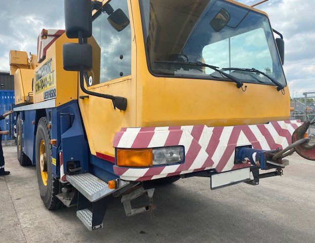 Liebherr LTM 1040-2.1 - Automacara: Foto 3 Liebherr LTM 1040-2.1 - Automacara: Foto 3