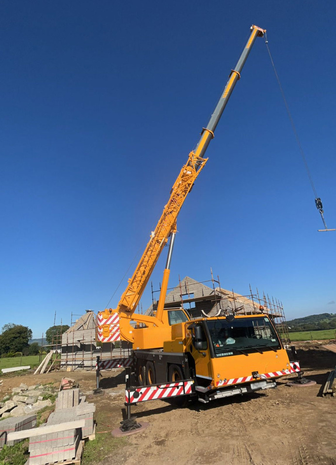 Liebherr LTM 1060-3.1 - Automacara: Foto 3 Liebherr LTM 1060-3.1 - Automacara: Foto 3