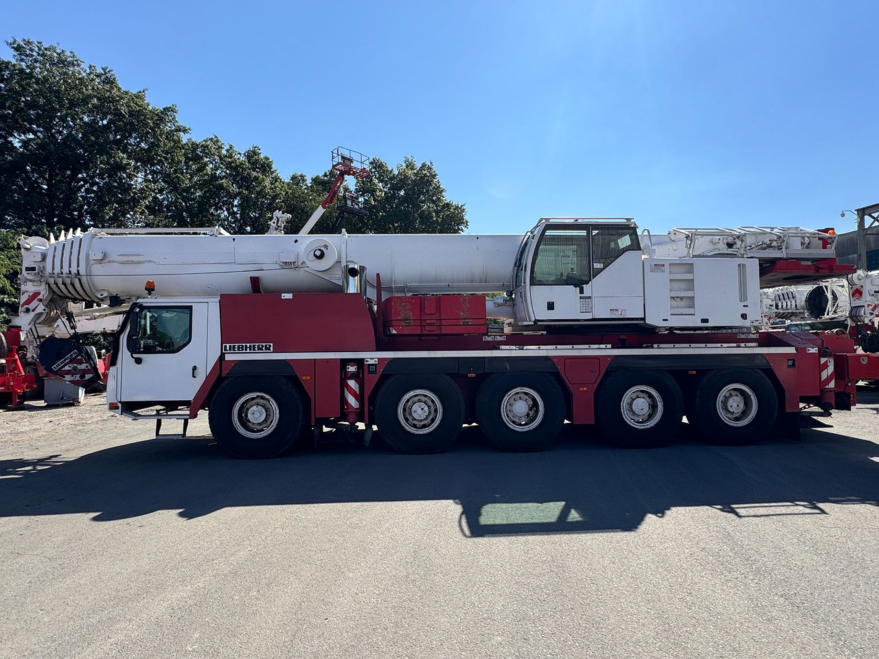 Liebherr LTM 1130-5.1 - Automacara: Foto 4 Liebherr LTM 1130-5.1 - Automacara: Foto 4