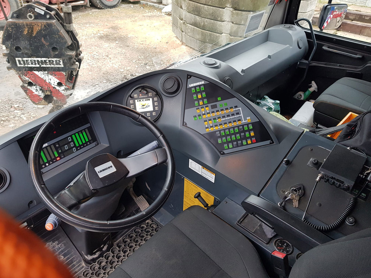 Automacara Liebherr LTM 1200-5.1: Foto 8 Automacara Liebherr LTM 1200-5.1: Foto 8