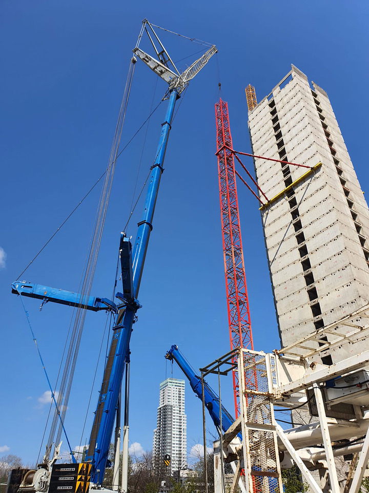 Liebherr LTM 1400-7.1 - Automacara: Foto 4 Liebherr LTM 1400-7.1 - Automacara: Foto 4