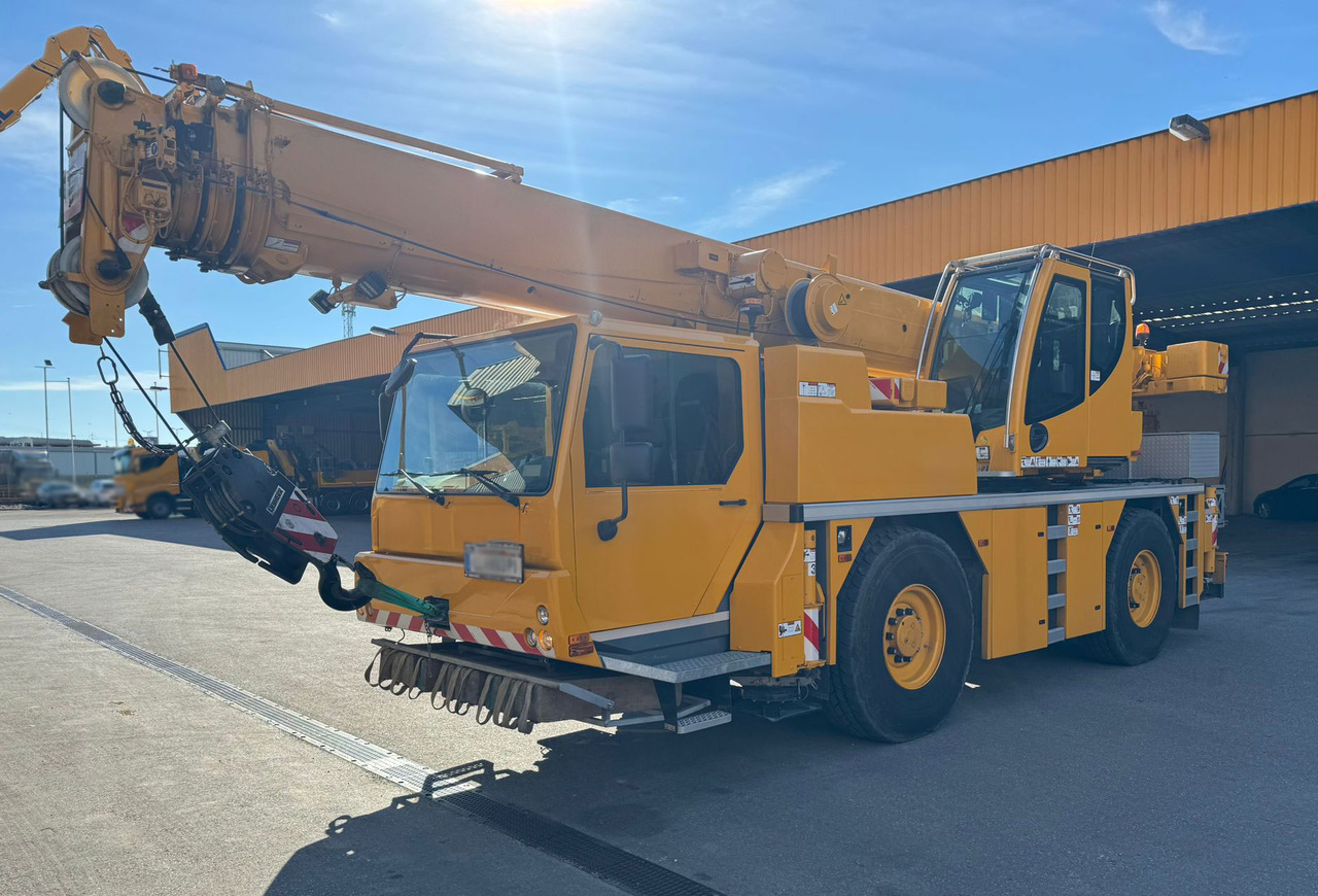 Liebherr LTM1030-2.1 - Automacara: Foto 5 Liebherr LTM1030-2.1 - Automacara: Foto 5