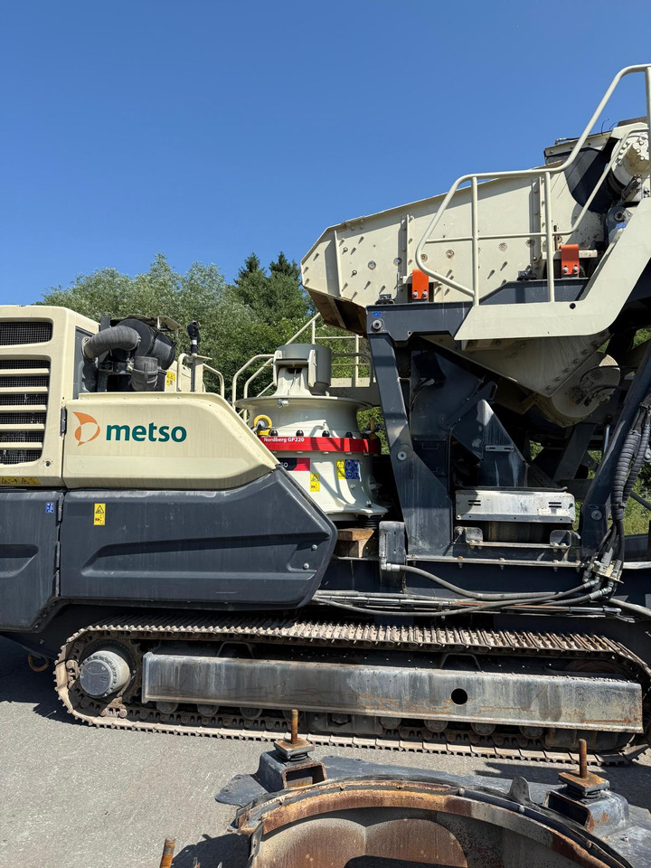 Metso LT220GP - Concasor conice: Foto 3 Metso LT220GP - Concasor conice: Foto 3