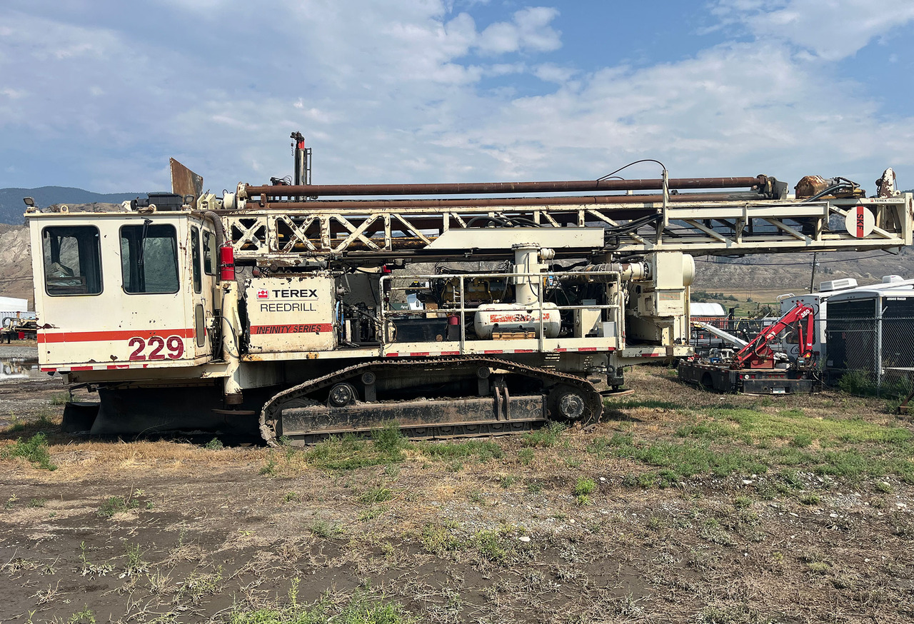 Reedrill SKF - Maşină de foraj: Foto 1 Reedrill SKF - Maşină de foraj: Foto 1