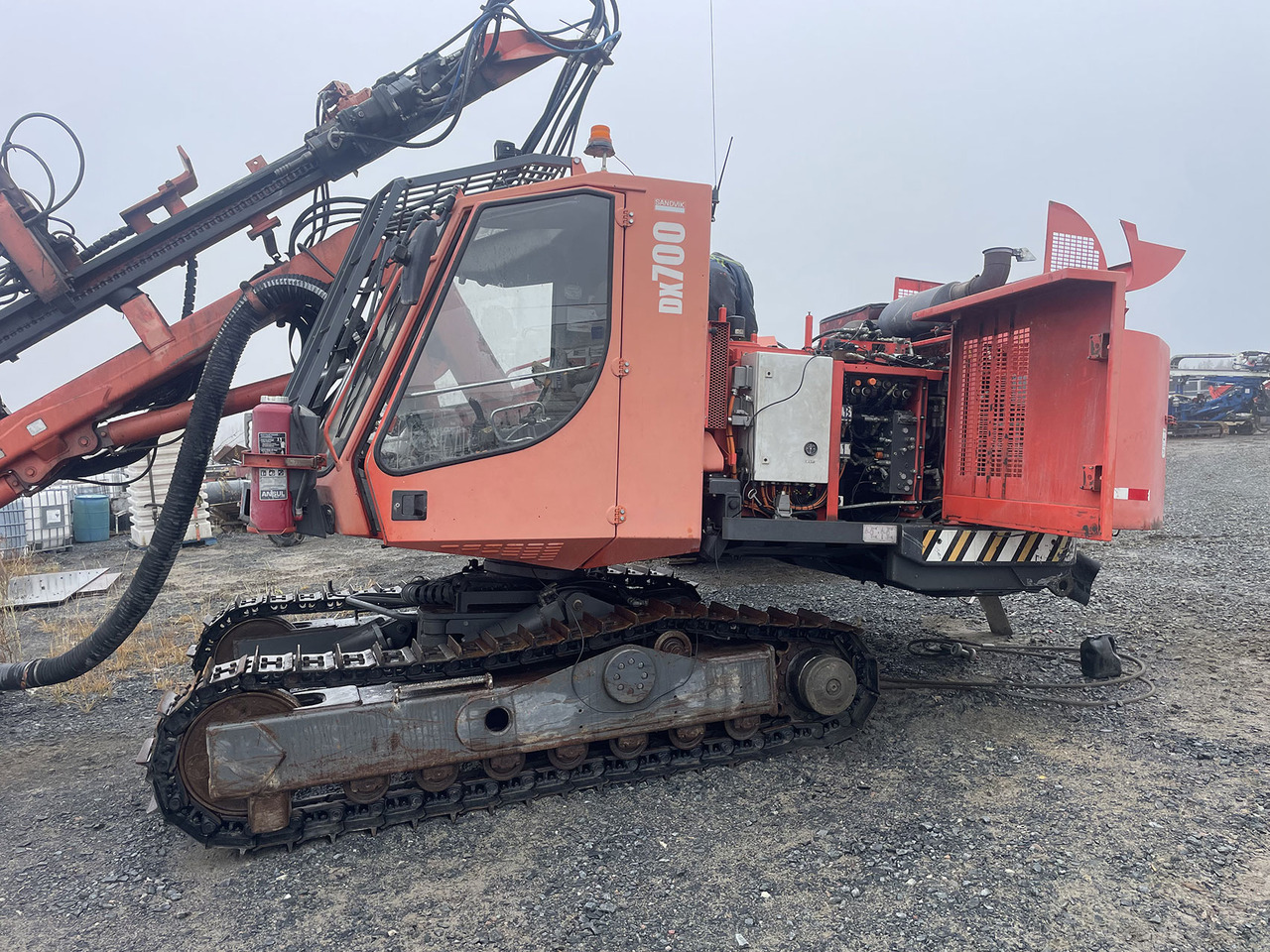 Sandvik DX700 - Maşină de foraj: Foto 1 Sandvik DX700 - Maşină de foraj: Foto 1