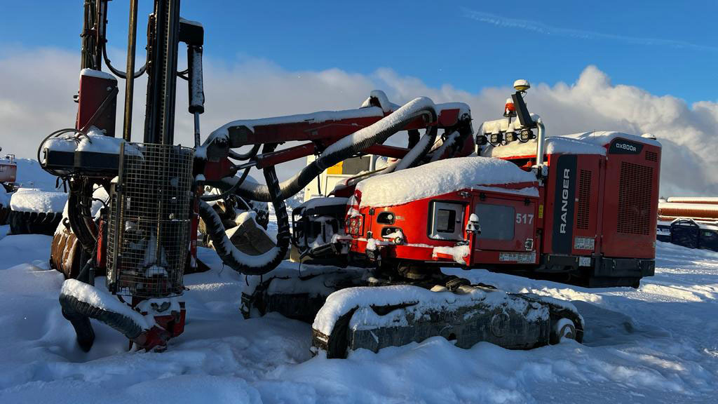 Sandvik DX800R - Maşină de foraj: Foto 1 Sandvik DX800R - Maşină de foraj: Foto 1