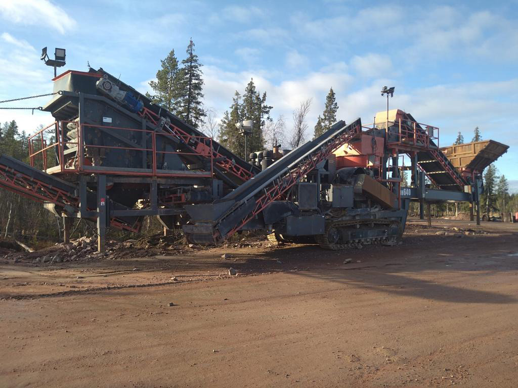Sandvik UH640 - Concasor: Foto 3 Sandvik UH640 - Concasor: Foto 3