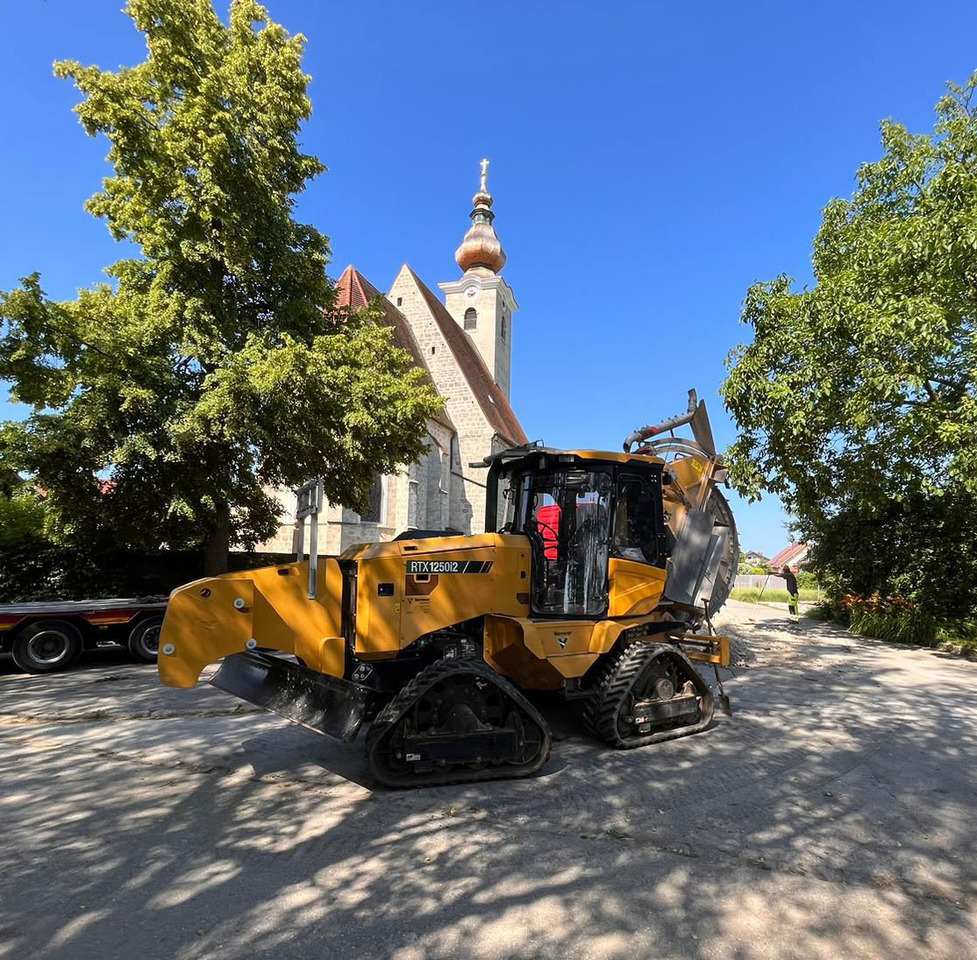 Vermeer RTX1250i2 - Săpător de şanţuri: Foto 3 Vermeer RTX1250i2 - Săpător de şanţuri: Foto 3