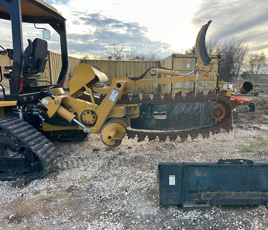 Vermeer RTX1250i2 - Săpător de şanţuri: Foto 4 Vermeer RTX1250i2 - Săpător de şanţuri: Foto 4