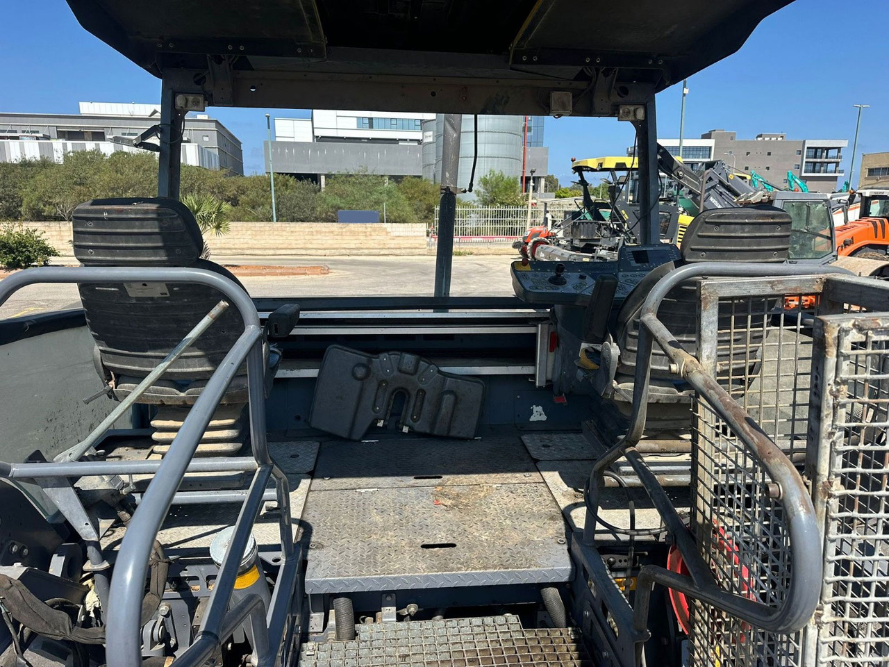 Vogele 2100-3i - Finisor de asfalt: Foto 5 Vogele 2100-3i - Finisor de asfalt: Foto 5