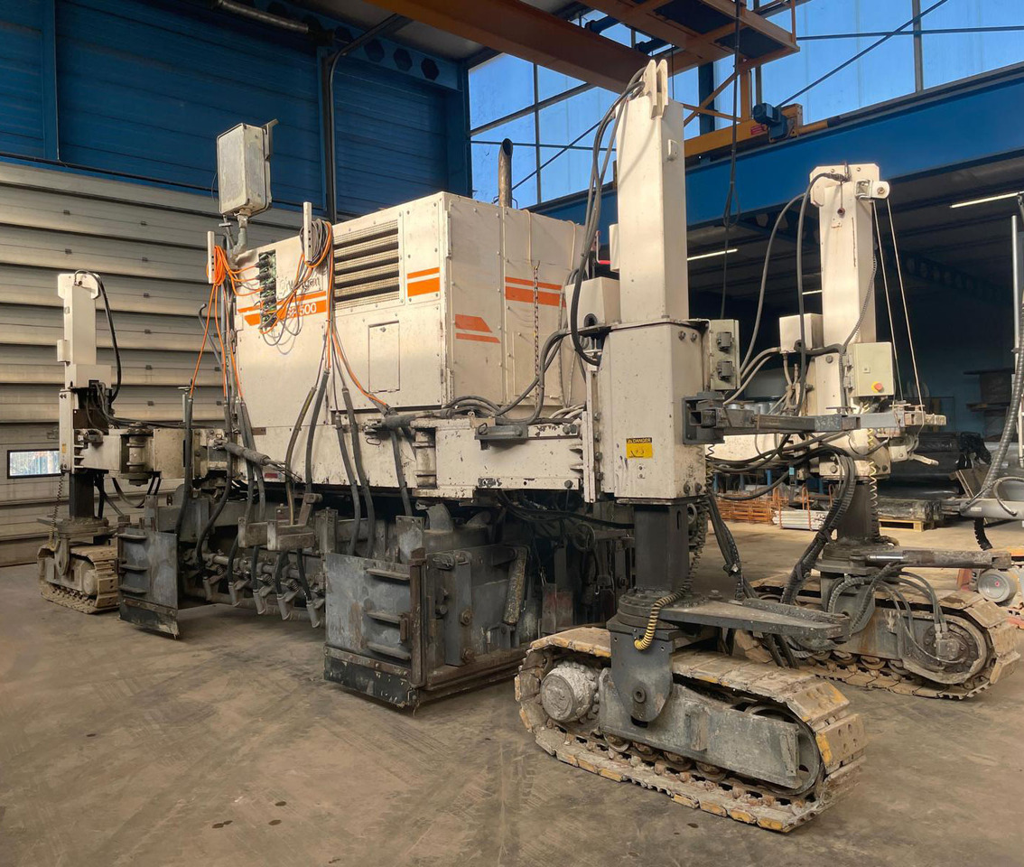 Wirtgen SP 500 - Finisor de asfalt: Foto 4 Wirtgen SP 500 - Finisor de asfalt: Foto 4