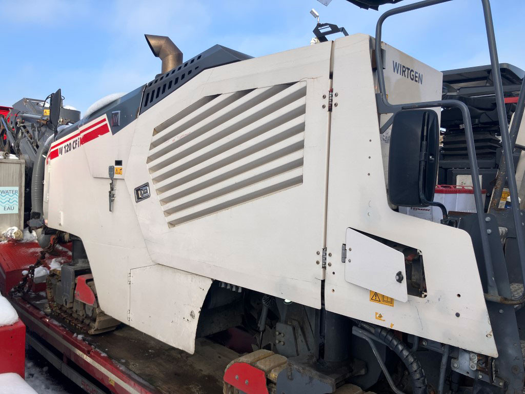 Wirtgen W 120 CFI - Utilaje pentru frezare: Foto 1 Wirtgen W 120 CFI - Utilaje pentru frezare: Foto 1