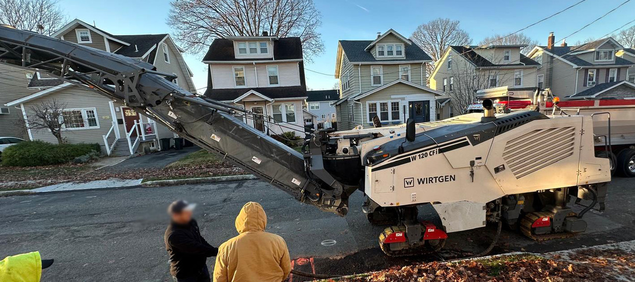 Wirtgen W 120 CFI - Utilaje pentru frezare: Foto 3 Wirtgen W 120 CFI - Utilaje pentru frezare: Foto 3