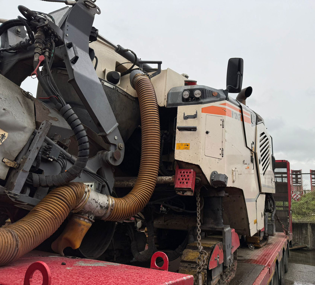 Wirtgen W 120 CFI - Utilaje pentru frezare: Foto 3 Wirtgen W 120 CFI - Utilaje pentru frezare: Foto 3