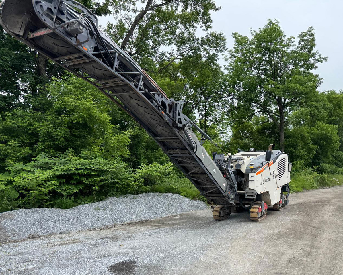 Wirtgen W 120 CFI - Utilaje pentru frezare: Foto 3 Wirtgen W 120 CFI - Utilaje pentru frezare: Foto 3