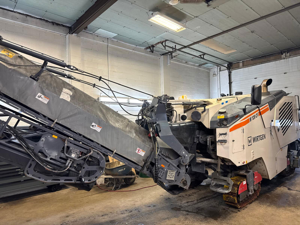 Wirtgen W 120 CFI - Utilaje pentru frezare: Foto 5 Wirtgen W 120 CFI - Utilaje pentru frezare: Foto 5