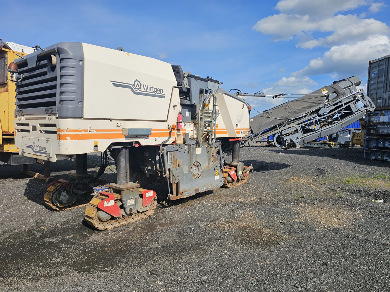 Wirtgen W 150 - Utilaje pentru frezare: Foto 1 Wirtgen W 150 - Utilaje pentru frezare: Foto 1