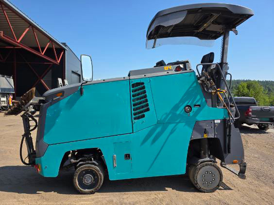 Wirtgen W 60 RI - Utilaje pentru frezare: Foto 1 Wirtgen W 60 RI - Utilaje pentru frezare: Foto 1