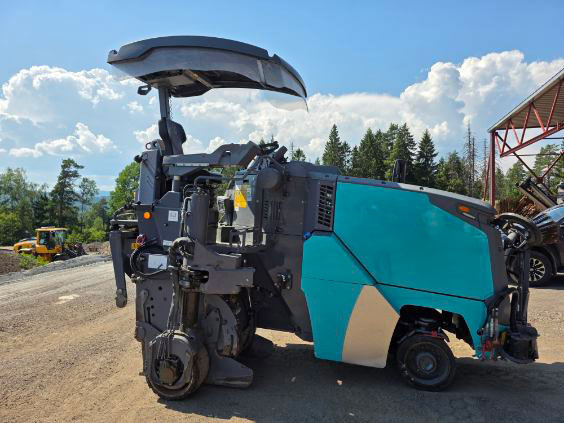 Wirtgen W 60 RI - Utilaje pentru frezare: Foto 3 Wirtgen W 60 RI - Utilaje pentru frezare: Foto 3