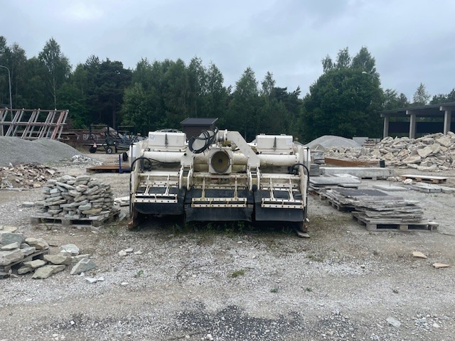 Wirtgen WS 250 - Stabilizator de sol: Foto 4 Wirtgen WS 250 - Stabilizator de sol: Foto 4