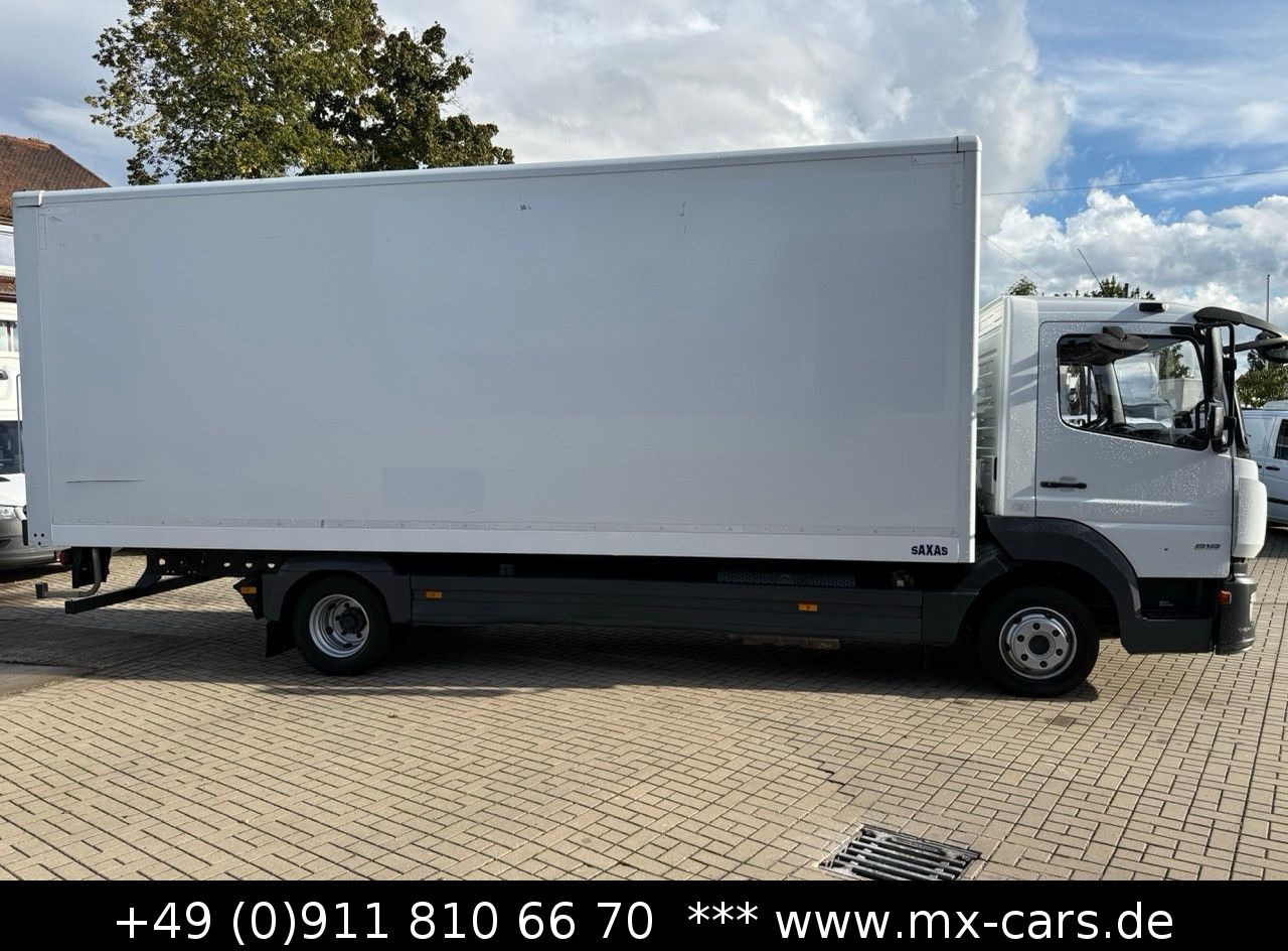 Mercedes-Benz Atego 818 Möbel Koffer 6,74 m lang DifferSperre - Autoutilitară box: Foto 4 Mercedes-Benz Atego 818 Möbel Koffer 6,74 m lang DifferSperre - Autoutilitară box: Foto 4