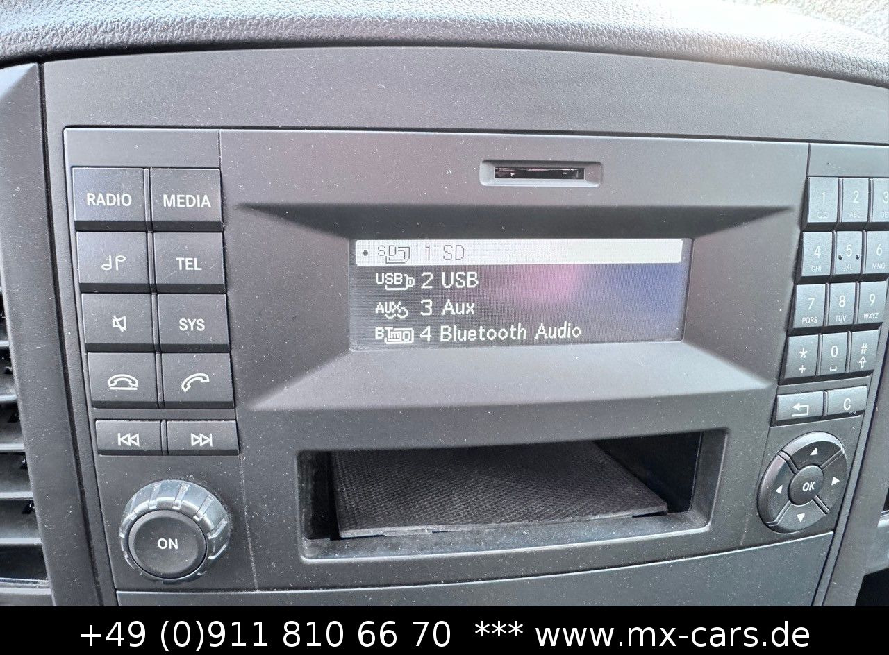 Transport persoane Mercedes-Benz Vito 110 CDi Tourer extralang 9 Sitze Bus Klima: Foto 25