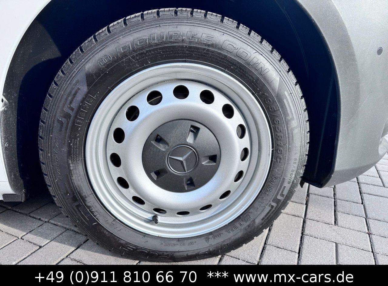 Transport persoane Mercedes-Benz Vito 110 CDi Tourer extralang 9 Sitze Bus Klima: Foto 19