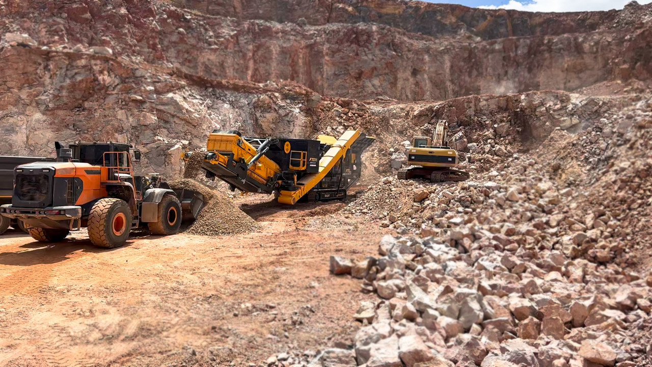 FABO Mobile crusher - Concasor: Foto 5 FABO Mobile crusher - Concasor: Foto 5