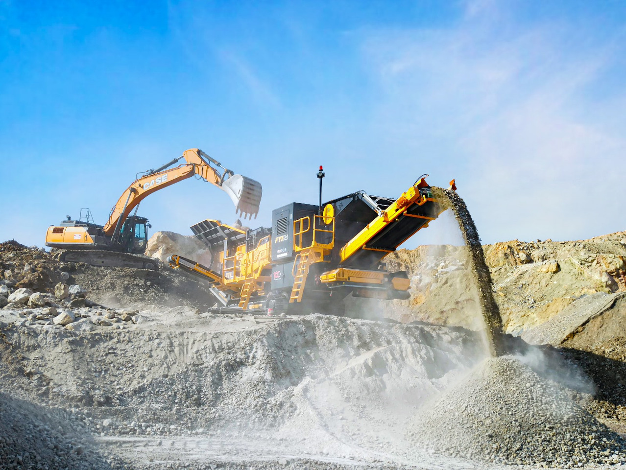 FABO Mobile crusher - Concasor: Foto 1 FABO Mobile crusher - Concasor: Foto 1