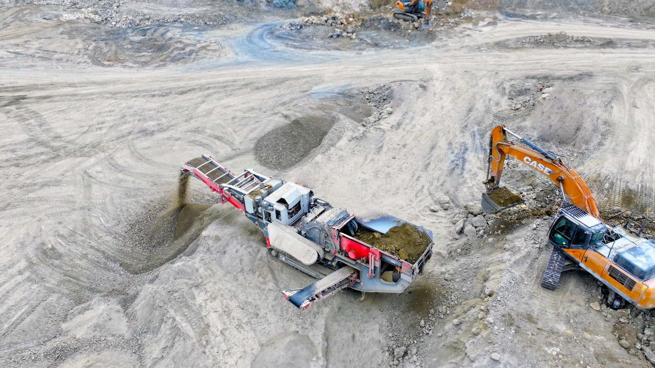 FABO Mobile crusher - Concasor: Foto 4 FABO Mobile crusher - Concasor: Foto 4